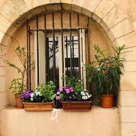 Sous le Clocher Marseille Extérieur photo