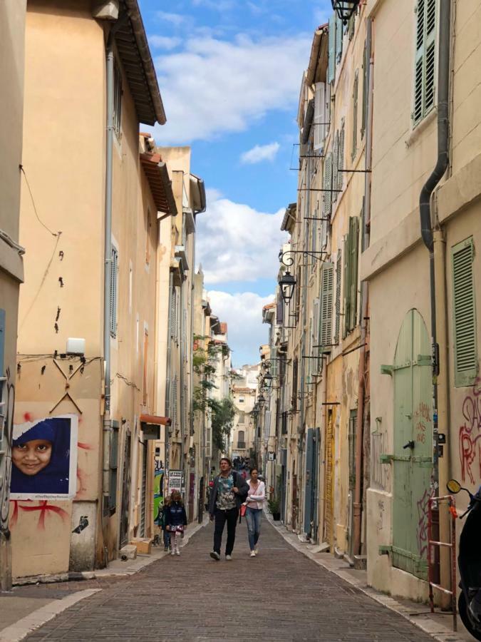 Sous Le Clocher Apartment